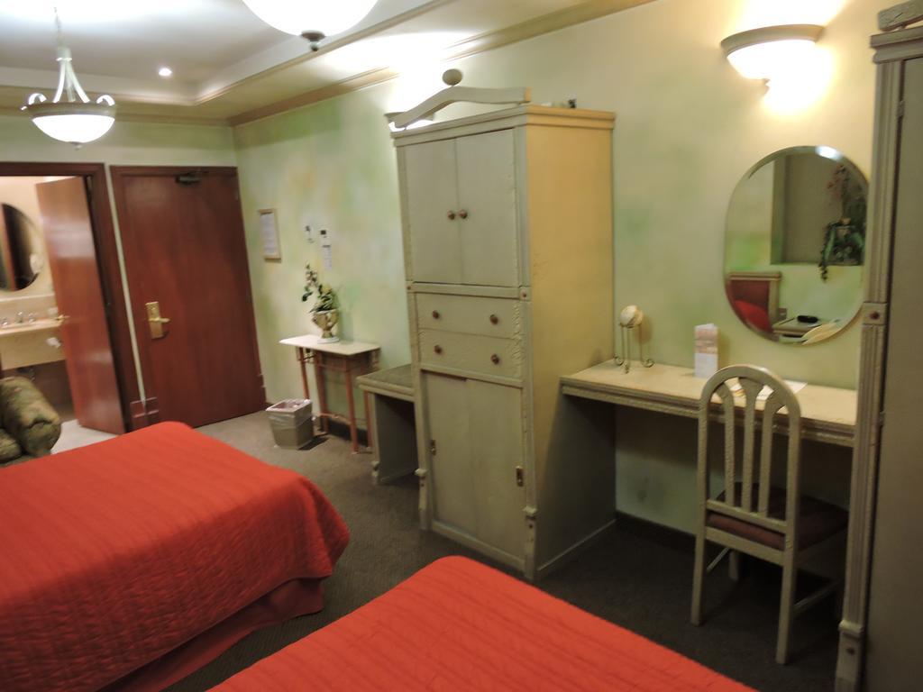 Quinta Cesar Hotel