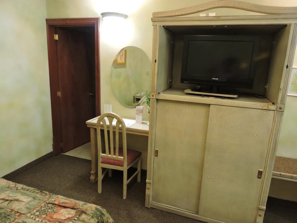 Quinta Cesar 4*